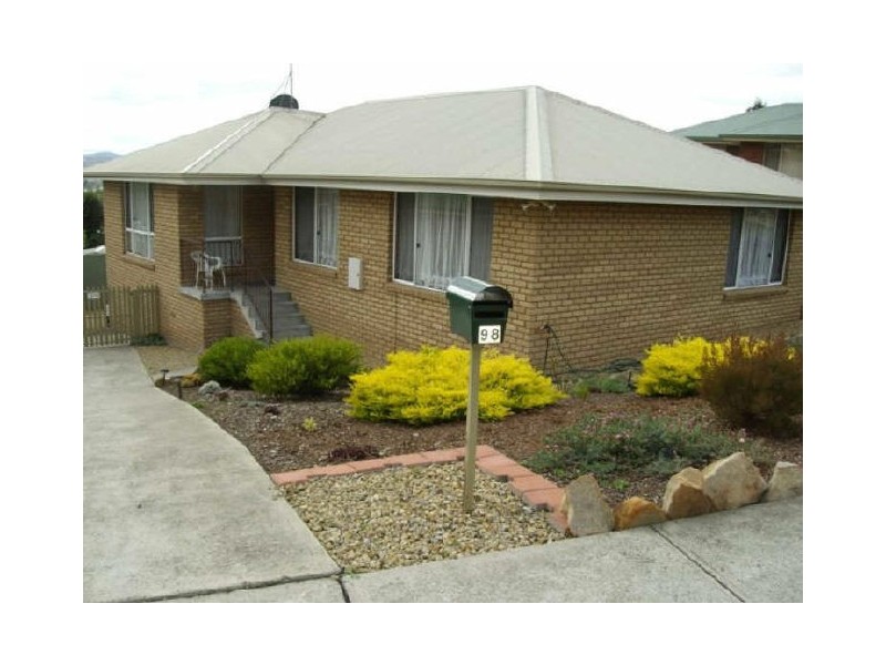 98 Branscombe Road, Claremont TAS 7011