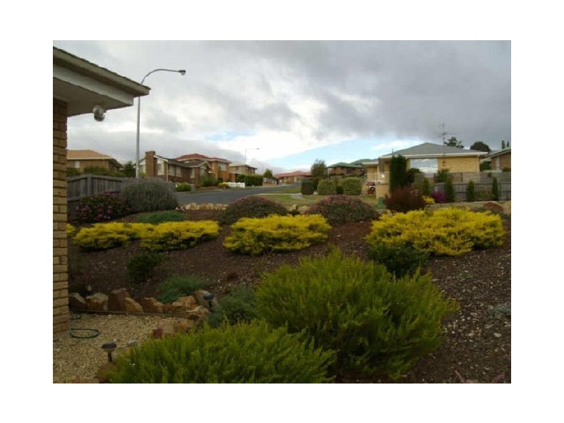 98 Branscombe Road, Claremont TAS 7011