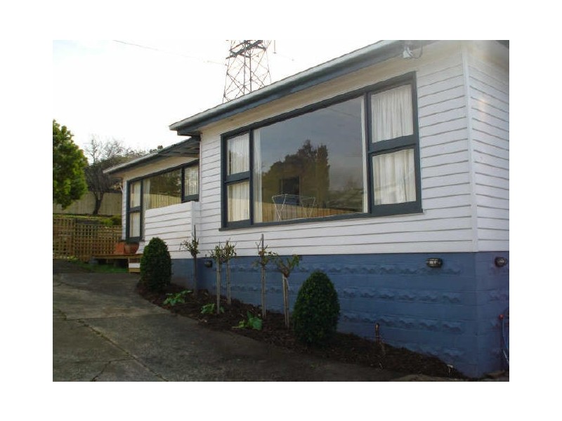 6 Allens Avenue, Lutana TAS 7009