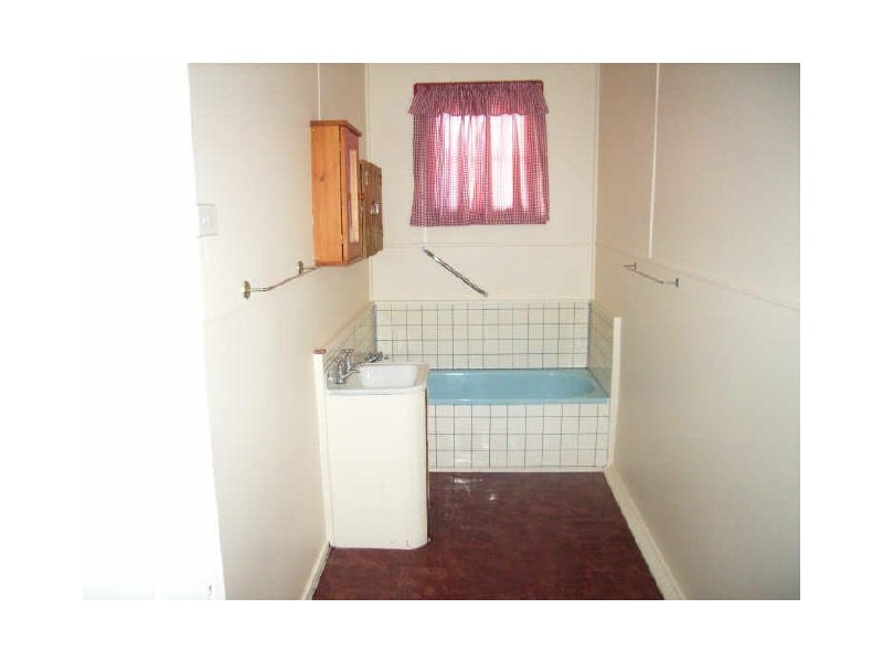 Antill Ponds TAS 7120