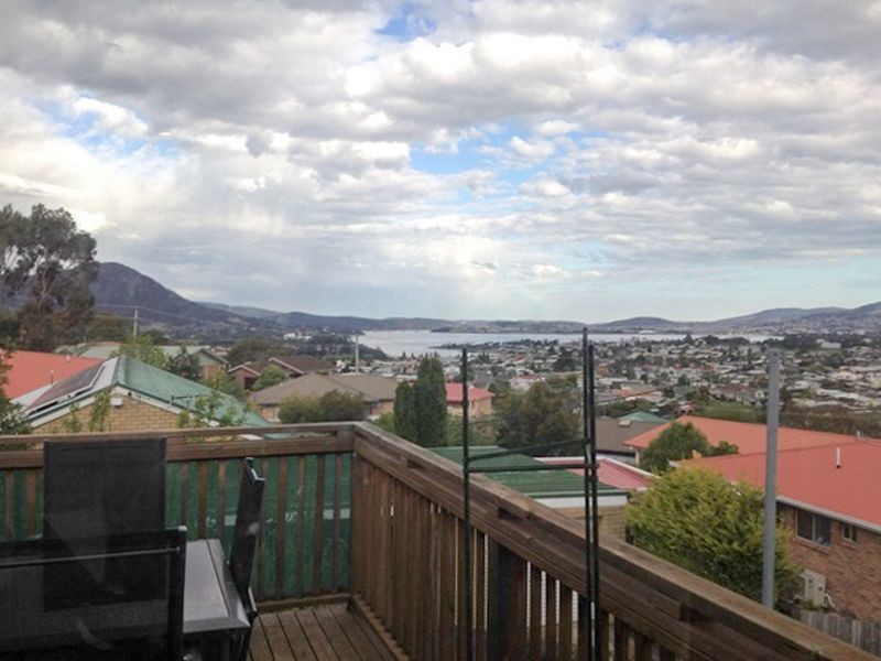 2 Kristen Court, Claremont TAS 7011