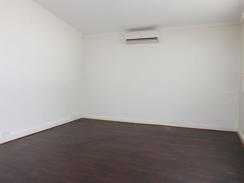 1/30 Derwent Park Road, Derwent Park TAS 7009