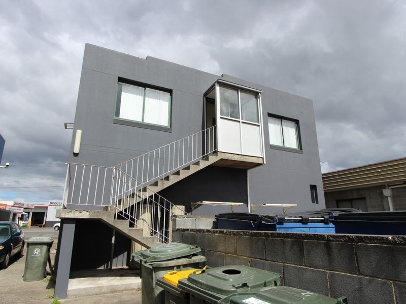 2 30 Derwent Park Road, Derwent Park TAS 7009