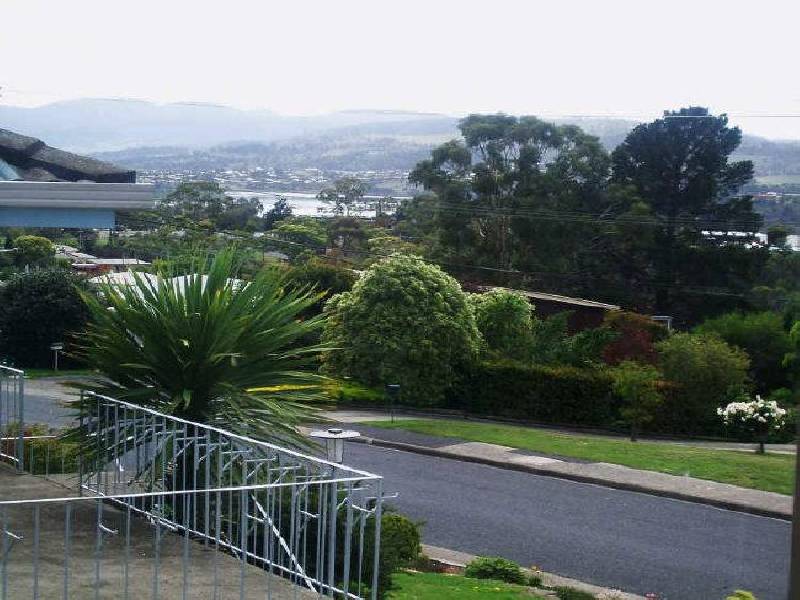 2 Acacia Court, Austins Ferry TAS 7011