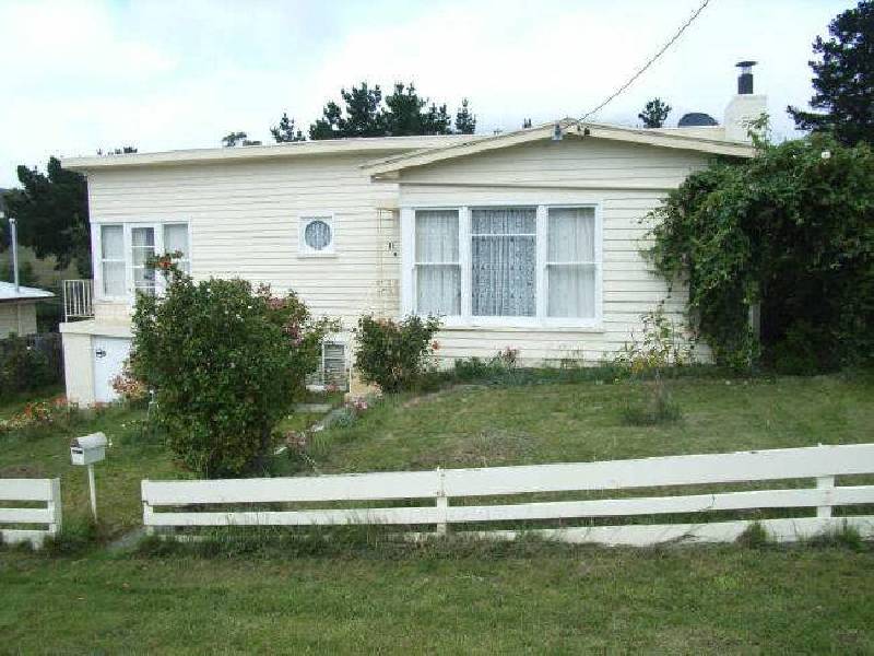 18 Paringa Road, Glenorchy TAS 7010