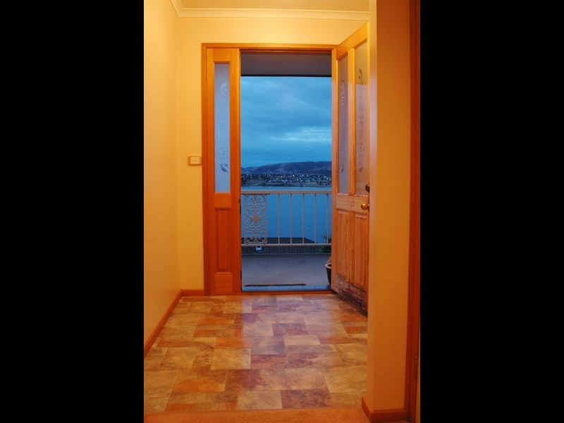 14 Sharron Drive, Granton TAS 7030