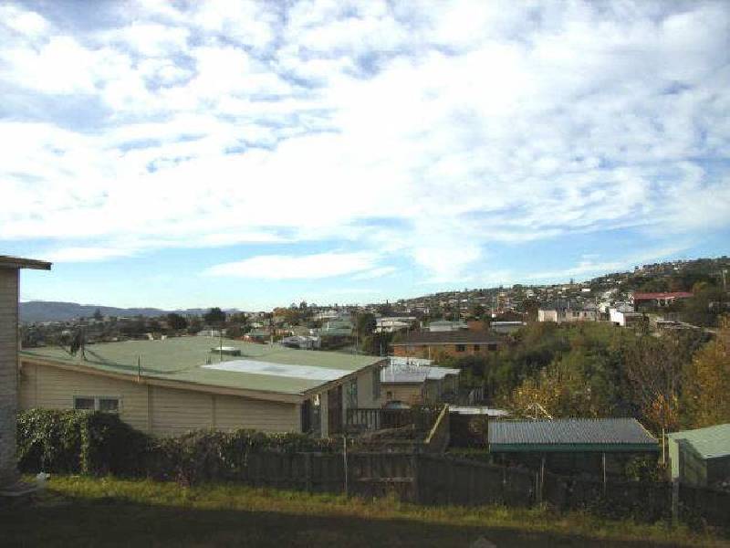 20 Paringa Road, Glenorchy TAS 7010