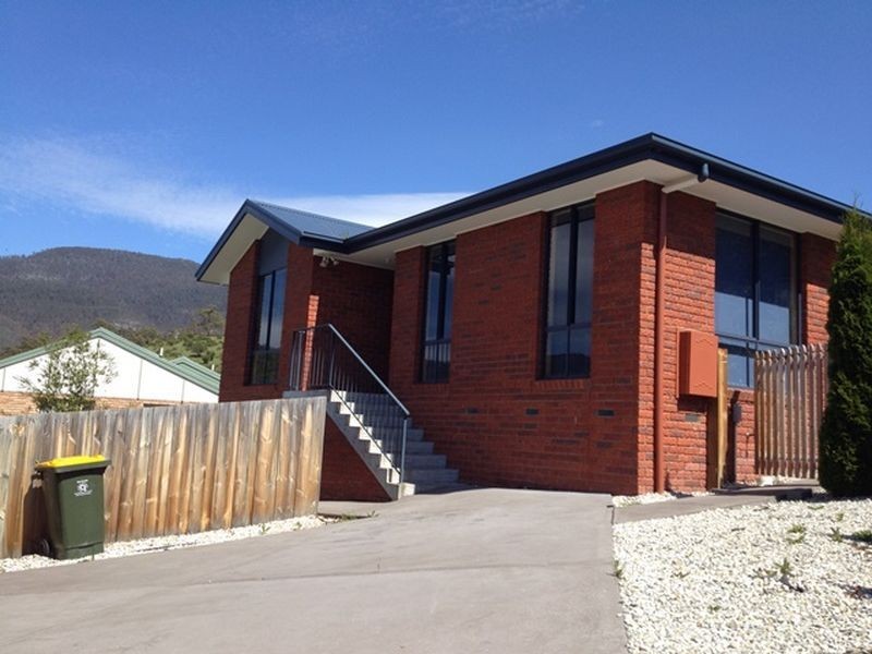4 Treetops Court, Claremont TAS 7011