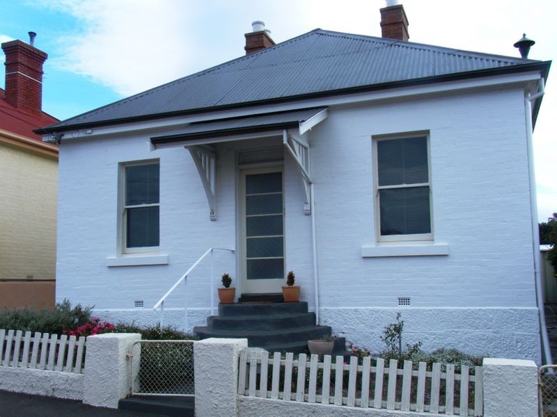 16 Fraser Street, New Town TAS 7008