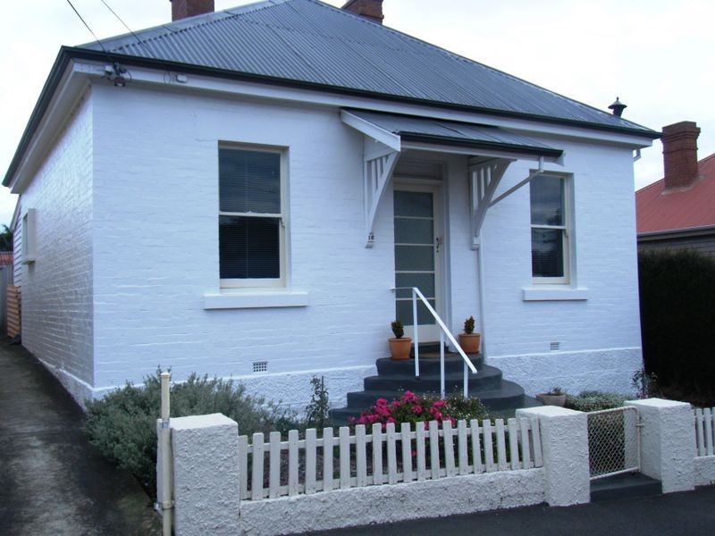 16 Fraser Street, New Town TAS 7008