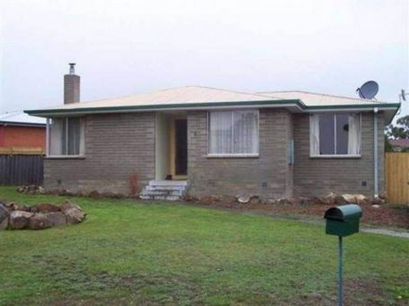 2 Saladin Circle, Clarendon Vale TAS 7019