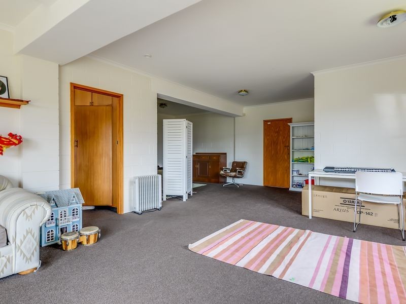 8 Tiersen Place, Sandy Bay TAS 7005