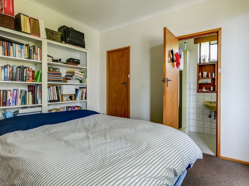 8 Tiersen Place, Sandy Bay TAS 7005