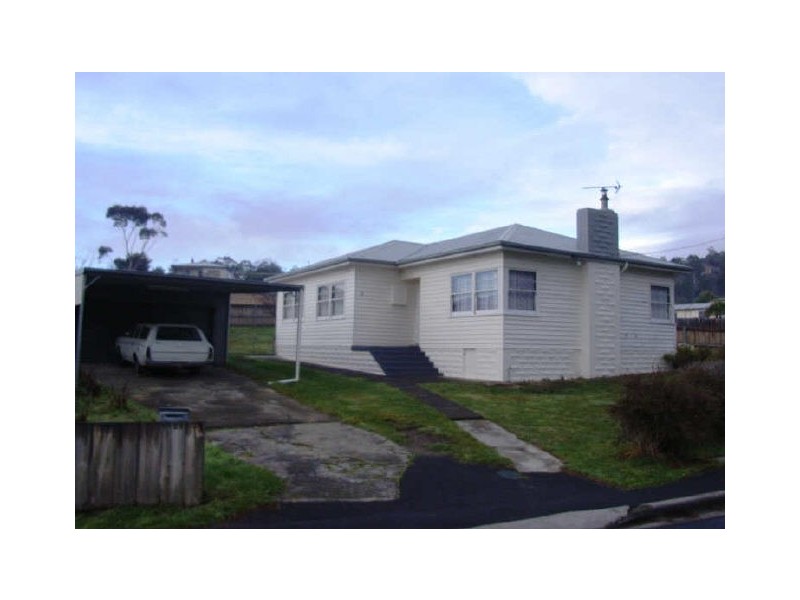 21 Russell Road, Claremont TAS 7011