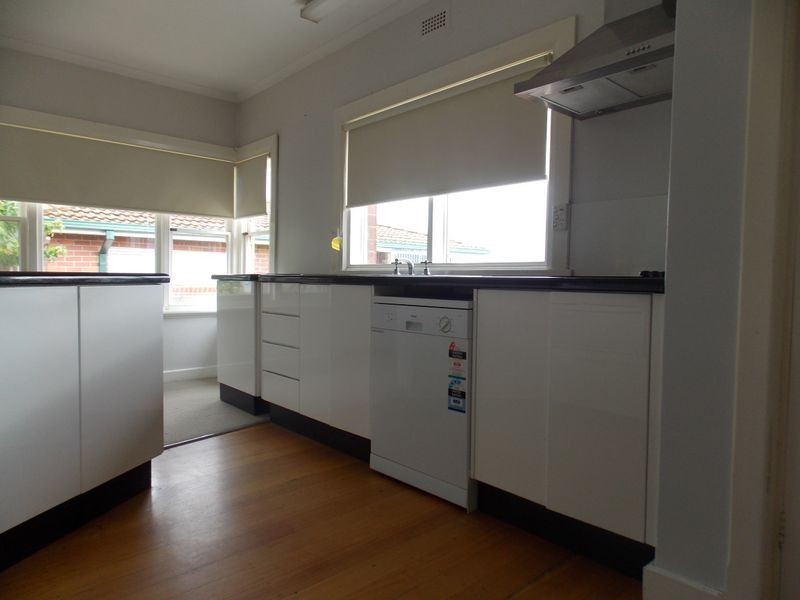 5 Lorraine Crescent, Rosetta TAS 7010