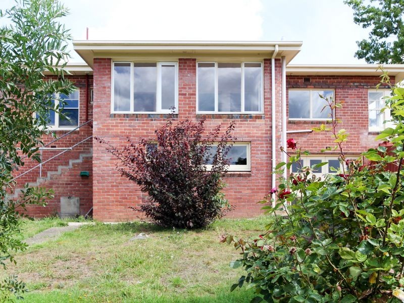 5 Lorraine Crescent, Rosetta TAS 7010