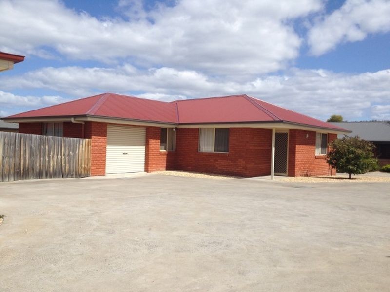 2/6 Ralphs Terrace, Rokeby TAS 7019