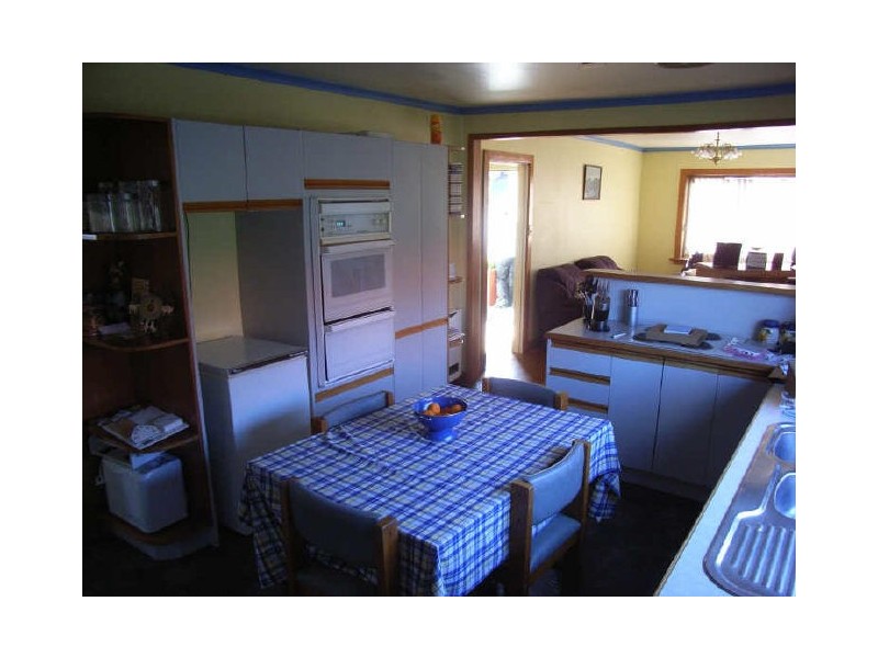 13 Edinburgh Crescent, Goodwood TAS 7010