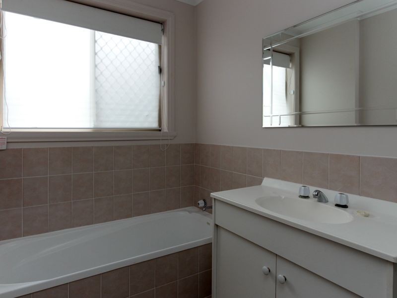 2/71 Lennox Avenue, Lutana TAS 7009