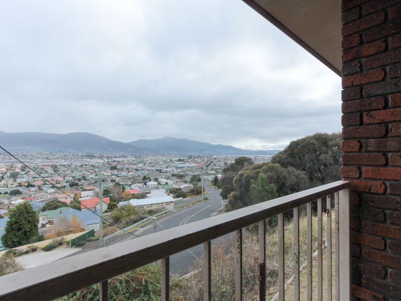 2/71 Lennox Avenue, Lutana TAS 7009
