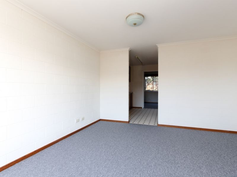 7/4 Myella Drive, Berriedale TAS 7011