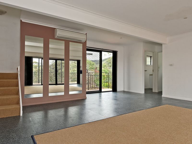 8 Wallcrest Road, Berriedale TAS 7011