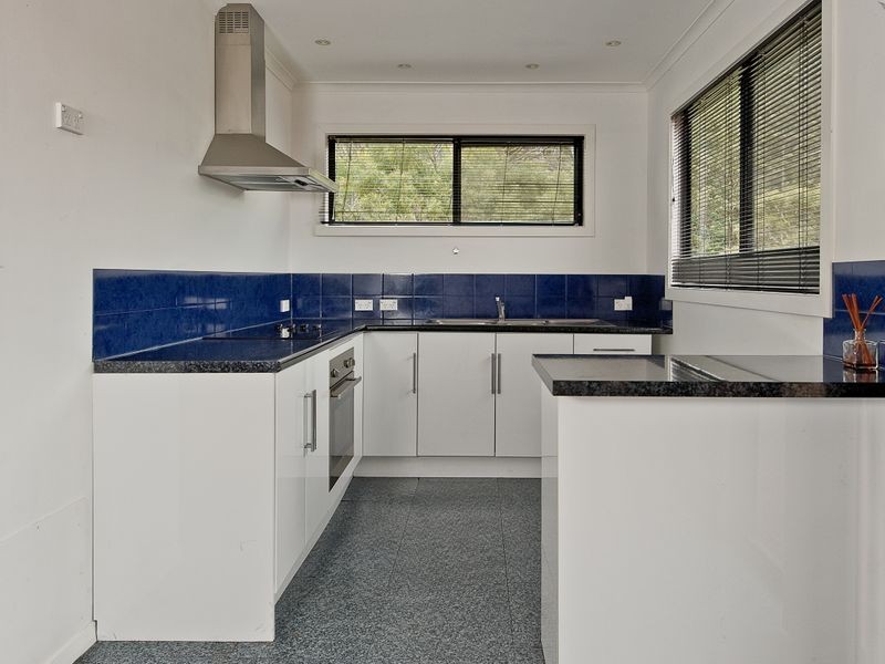 8 Wallcrest Road, Berriedale TAS 7011