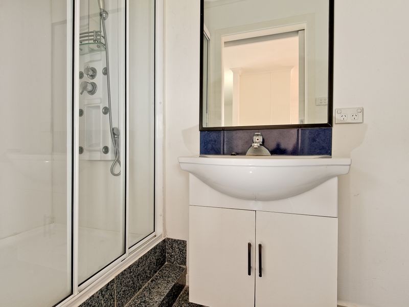 8 Wallcrest Road, Berriedale TAS 7011