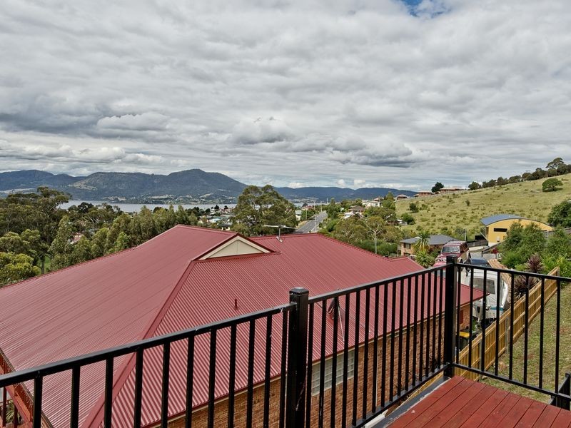 8 Wallcrest Road, Berriedale TAS 7011