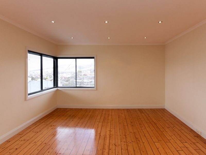 1/251 Bathurst Street, West Hobart TAS 7000