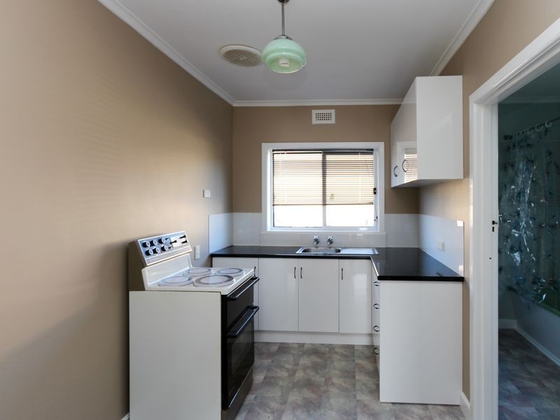 6 Sherwood Road, West Moonah TAS 7009