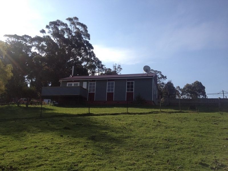 148 Lower Swamp Road, Lachlan TAS 7140