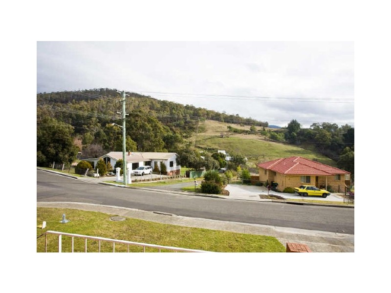 44 Brushy Creek Road, Lenah Valley TAS 7008