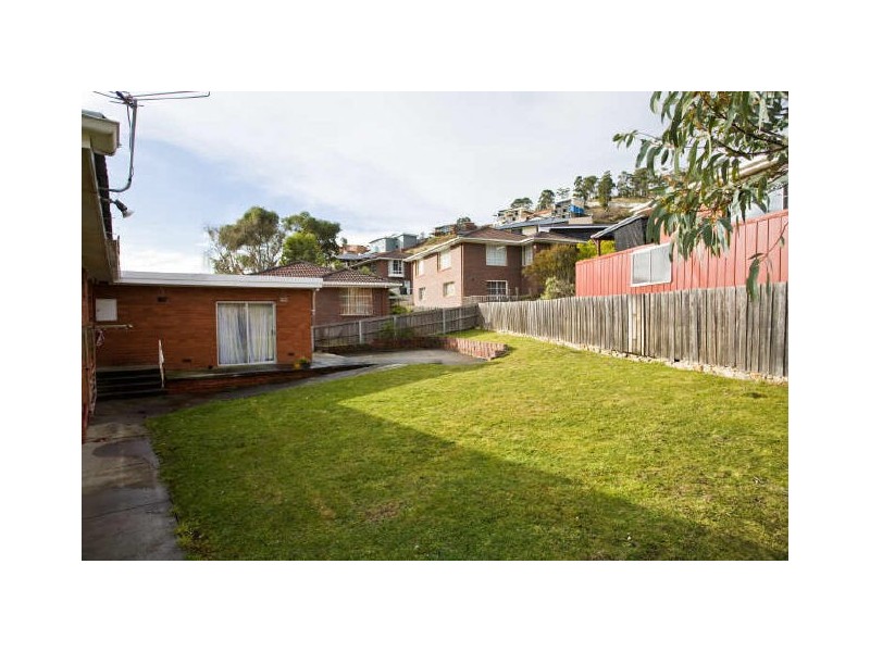 44 Brushy Creek Road, Lenah Valley TAS 7008