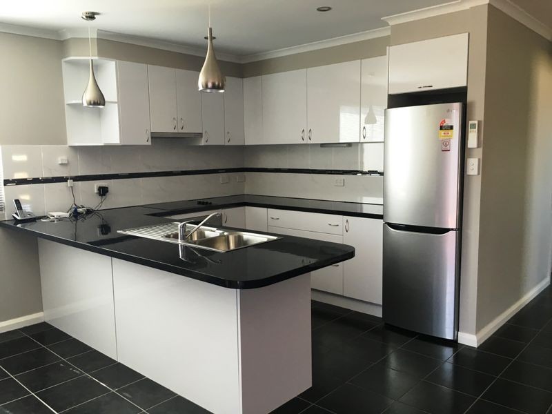 3/6 Young Street, Glenorchy TAS 7010