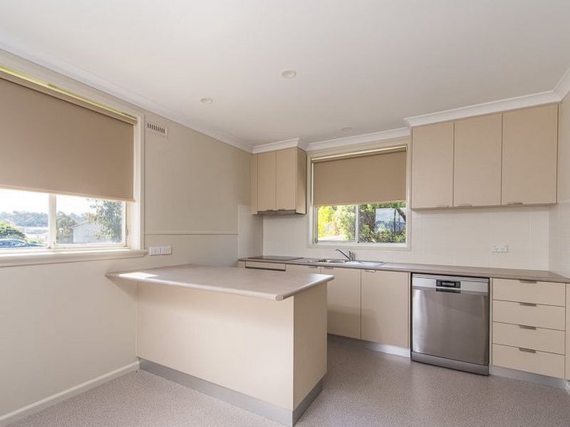 185 Cambridge Road, Warrane TAS 7018