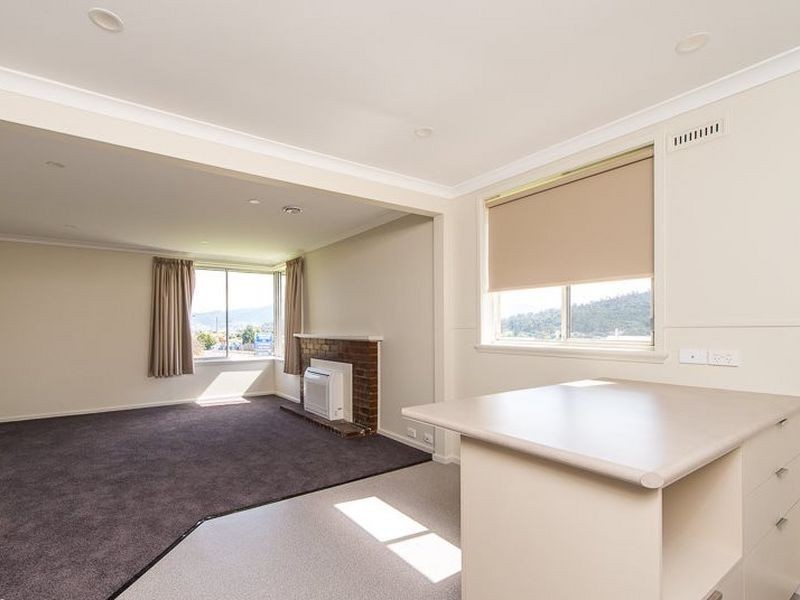 185 Cambridge Road, Warrane TAS 7018