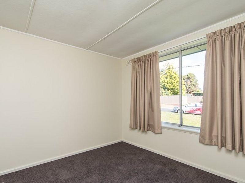 185 Cambridge Road, Warrane TAS 7018