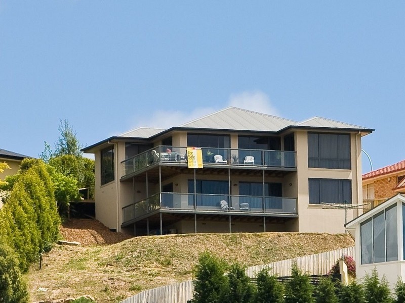 3 Whitegum Place, Old Beach TAS 7017