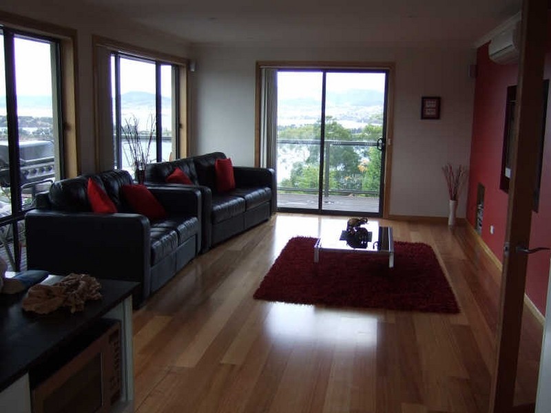 3 Whitegum Place, Old Beach TAS 7017