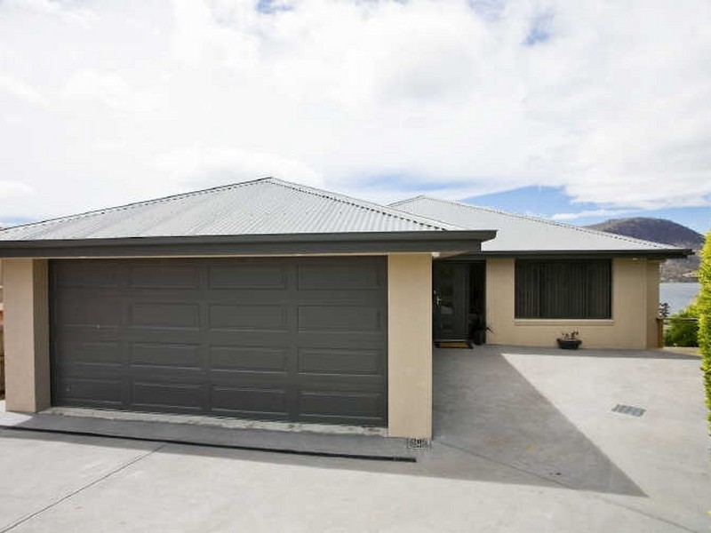 3 Whitegum Place, Old Beach TAS 7017