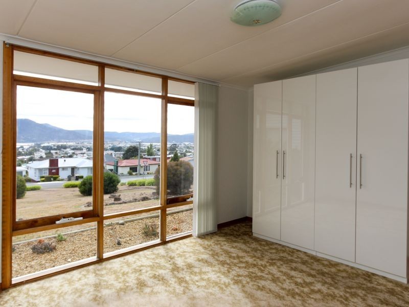 28 Paringa Road, Glenorchy TAS 7010