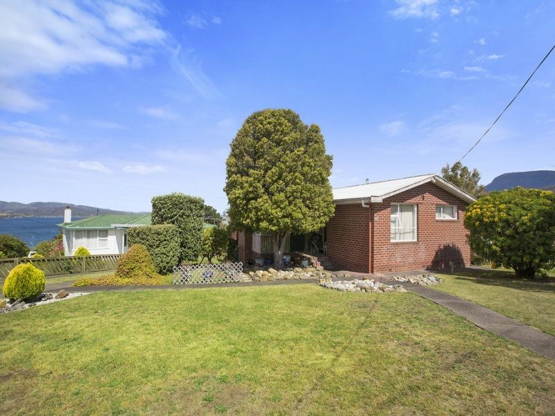 13 Tamboon Road, Berriedale TAS 7011