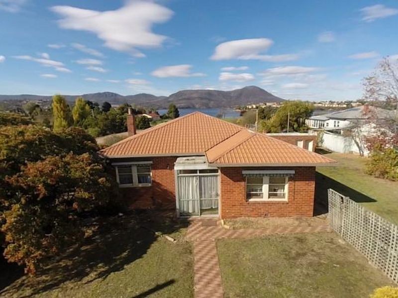 113 Main Road, Claremont TAS 7011
