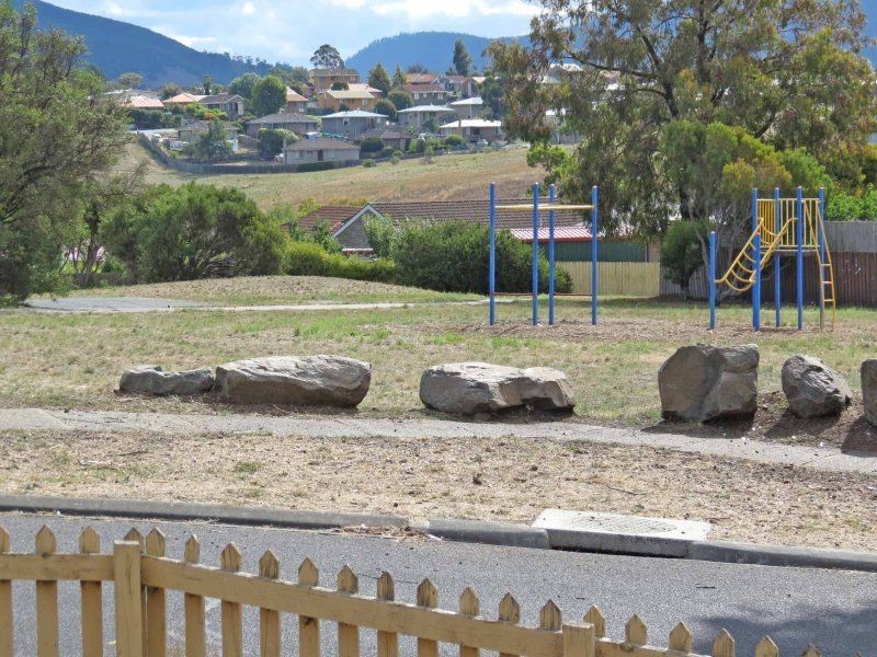 7 Viola Crescent, Gagebrook TAS 7030