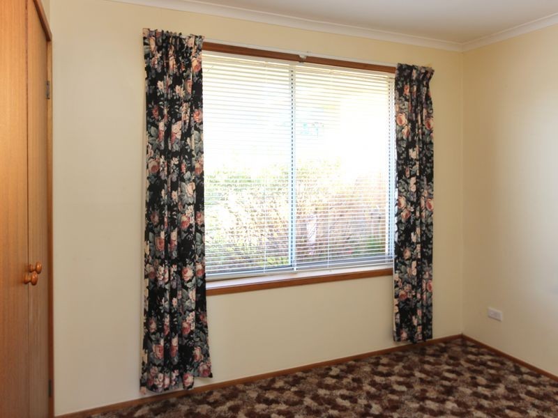 8/27 Montrose Road, Montrose TAS 7010