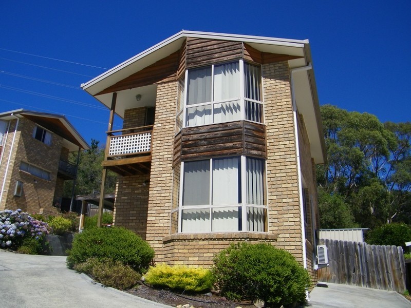 2/14 Longley Court, Glenorchy TAS 7010