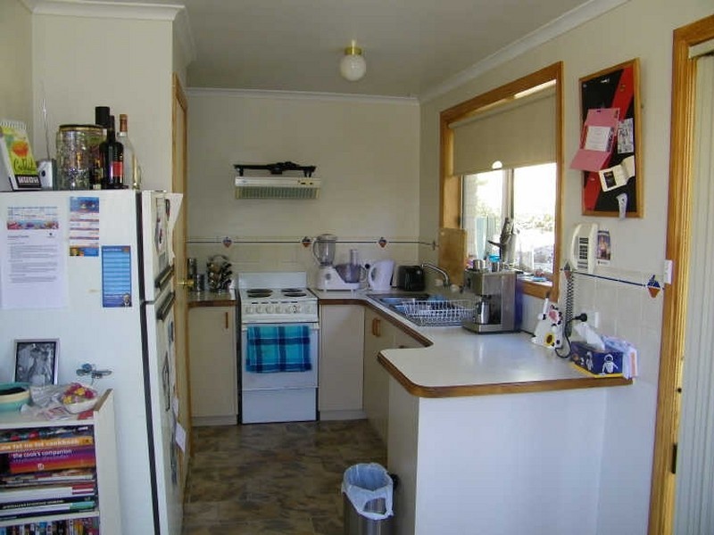 2/14 Longley Court, Glenorchy TAS 7010