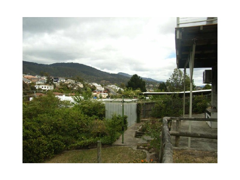 30 Milburn Place, Glenorchy TAS 7010