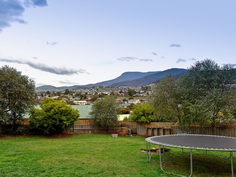 8 Chatterton Court, Claremont TAS 7011